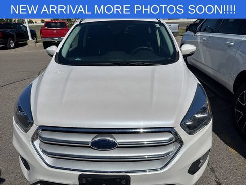 Used 2018 Ford Escape Titanium AWD/4WD image 2