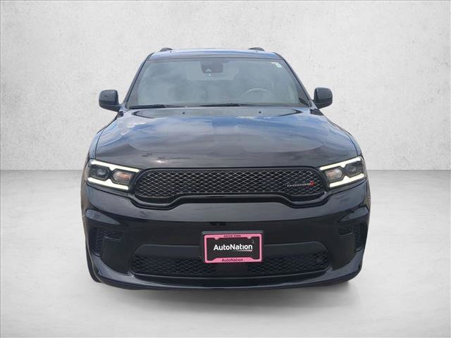 Used 2023 Dodge Durango SXT w/ SXT Blacktop Group AWD/4WD image 2