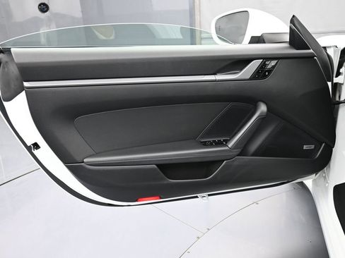 Certified 2020 Porsche 911 Carrera 4S AWD/4WD image 15