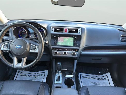 Used 2017 Subaru Outback 2.5i Limited image 23