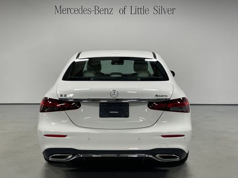 Used 2023 Mercedes-Benz E 350 4MATIC Sedan image 4