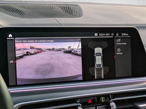 Used 2023 BMW X6 xDrive40i w/ M Sport Package image 13