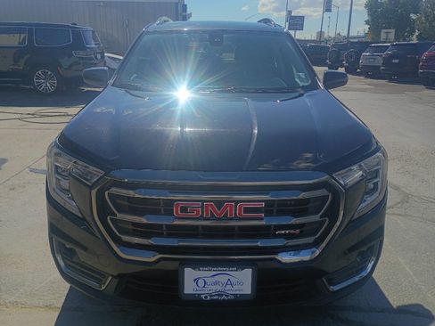 Used 2023 GMC Terrain AT4 AWD/4WD image 3