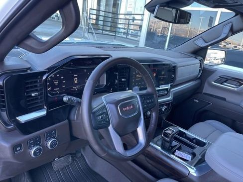 Certified 2025 GMC Sierra 1500 SLT w/ SLT Premium Plus Package image 8