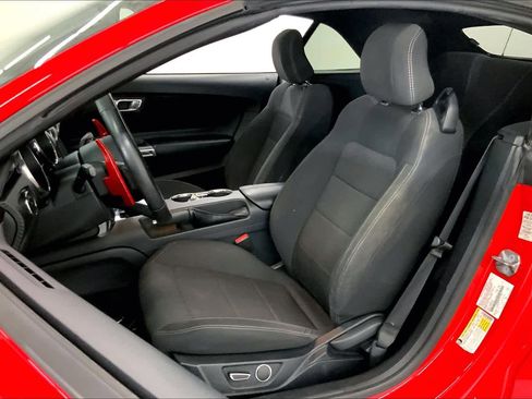 Used 2016 Ford Mustang Convertible w/ Equipment Group 051A RWD image 7