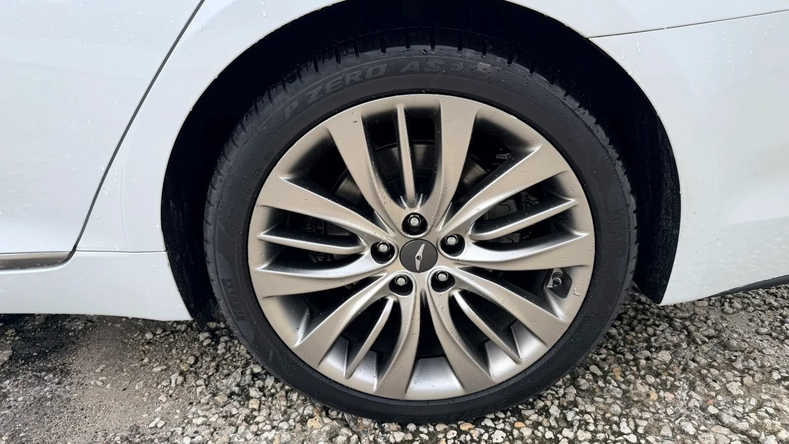 Used 2017 Genesis G80 5.0 Ultimate RWD image 22