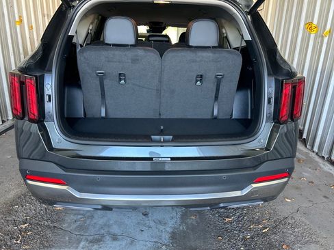 New 2026 Kia Sorento EX FWD image 17