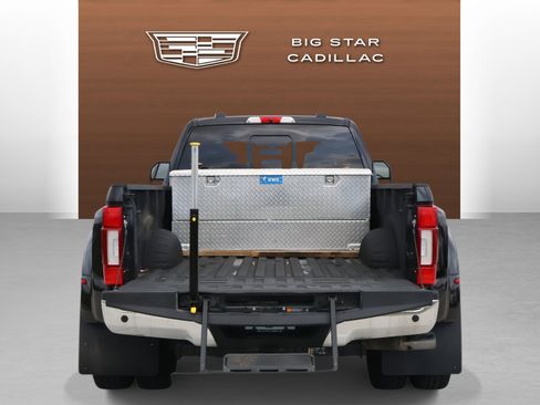 Used 2022 Ford F350 King Ranch w/ King Ranch Ultimate Package image 10