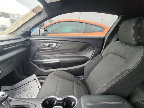 Used 2024 Ford Mustang Coupe RWD image 11