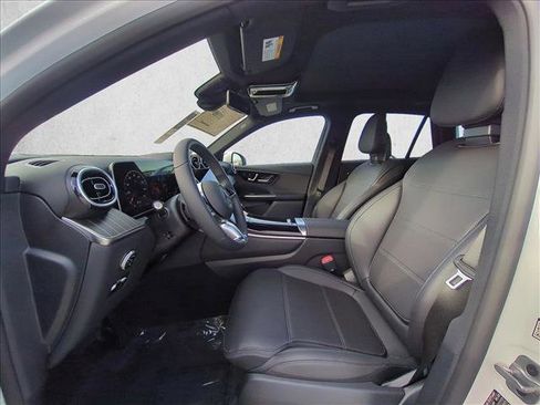 New 2026 Mercedes-Benz GLC 300 GLC 300 image 4