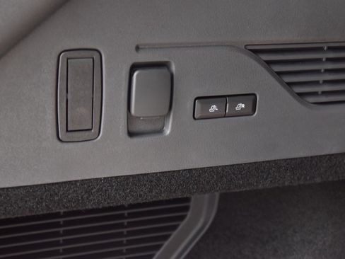 New 2026 Lincoln Nautilus Reserve image 39