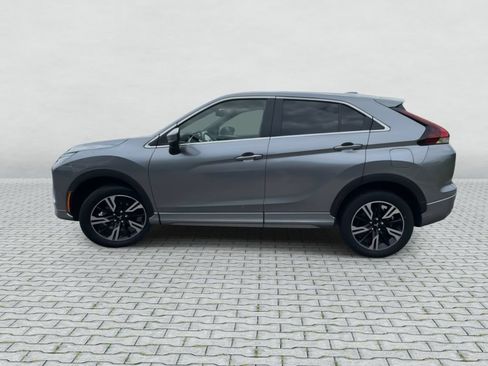 Used 2024 Mitsubishi Eclipse Cross SEL AWD/4WD image 5
