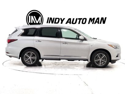 Used 2019 INFINITI QX60 Luxe w/ Essential Package
