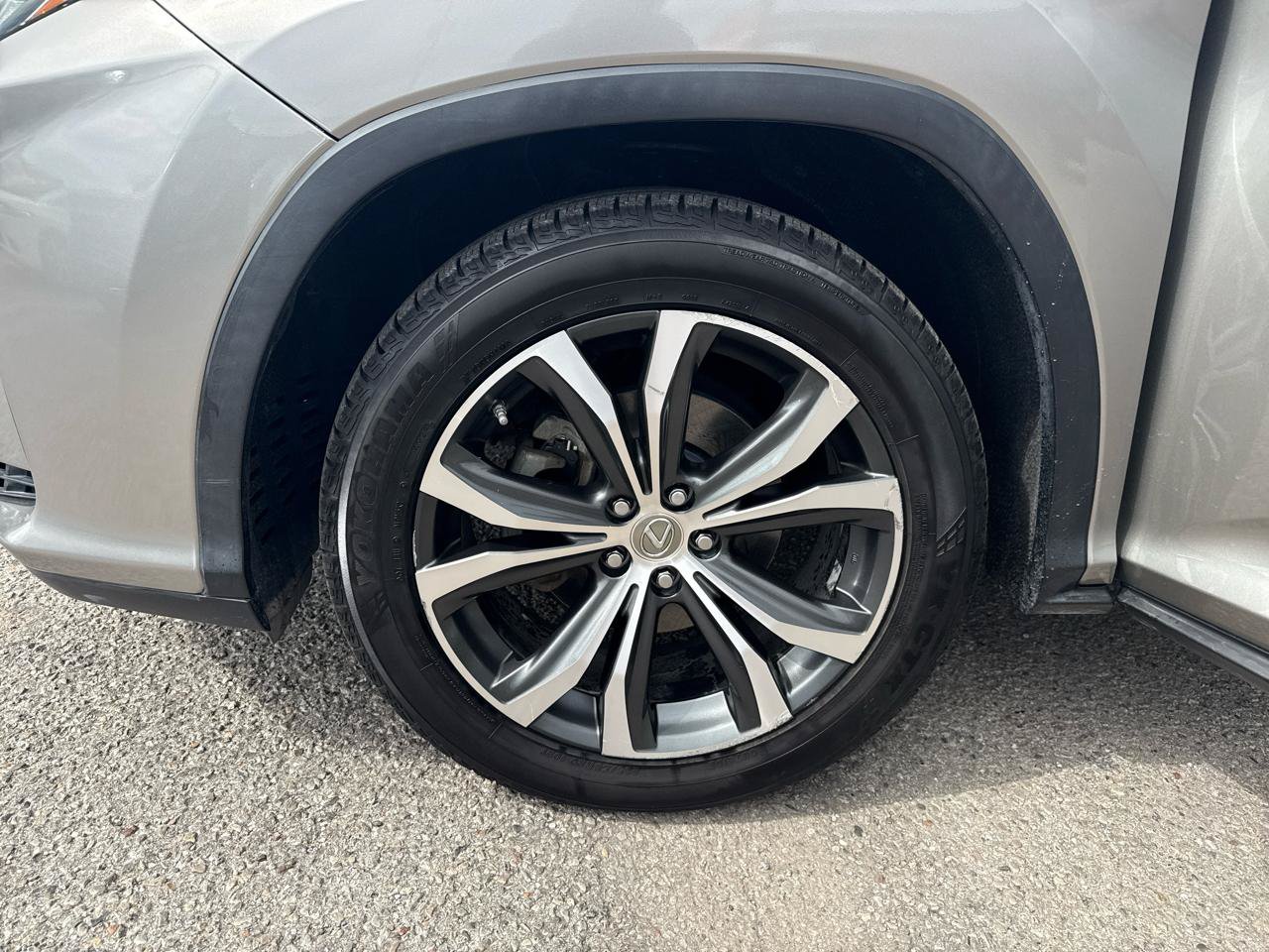 Used 2017 Lexus RX 350 FWD w/ Premium Package image 31