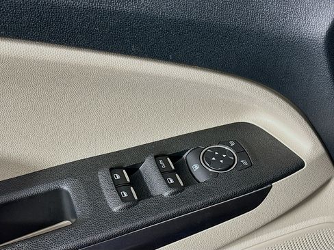Used 2021 Ford EcoSport SE w/ SE Convenience Package FWD image 15