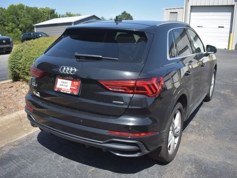 Used 2022 Audi Q3 2.0T Premium Plus w/ Premium Plus Package AWD/4WD image 5