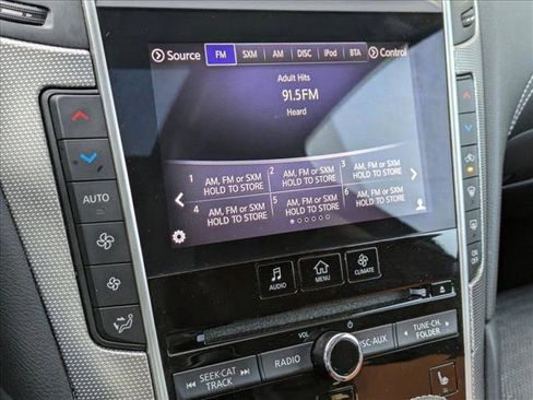 Used 2019 INFINITI Q50 Signature Edition image 8