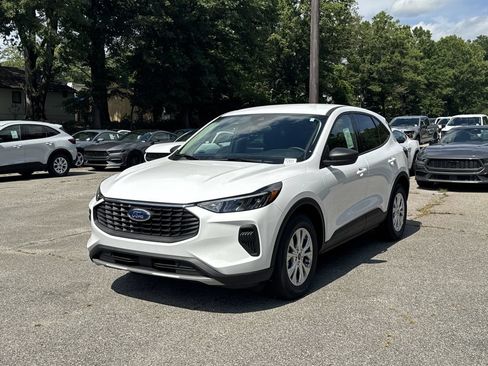 New 2026 Ford Escape Active FWD image 3