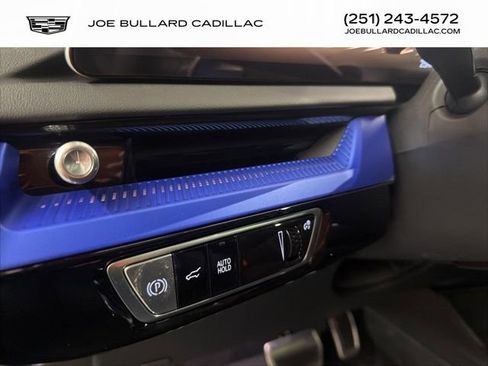 New 2026 Cadillac Optiq V image 17