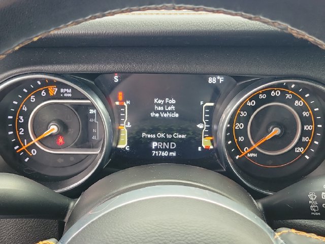 Used 2022 Jeep Wrangler Unlimited Sahara AWD/4WD image 33