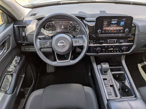 Used 2022 Nissan Pathfinder SV w/ SV Black Package FWD image 16