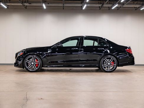 Used 2018 Mercedes-Benz E 63 AMG S image 2
