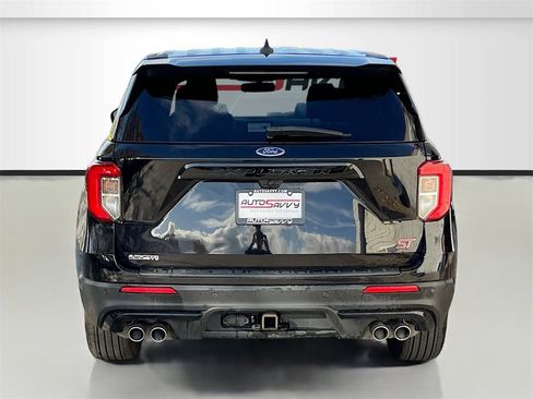 Used 2022 Ford Explorer ST image 6