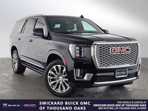 Used 2023 GMC Yukon Denali AWD/4WD image 1