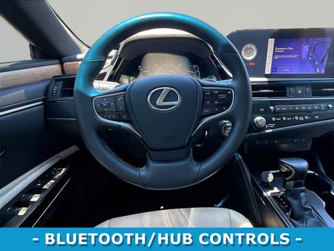 Used 2024 Lexus ES 300h w/ Premium Package FWD image 8
