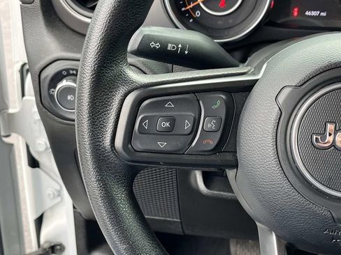 Used 2023 Jeep Wrangler Sport image 28