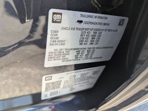 Used 2024 Chevrolet Silverado 1500 LT AWD/4WD image 37
