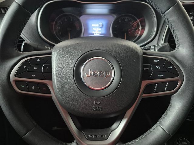 Used 2022 Jeep Cherokee Latitude Lux AWD/4WD image 18