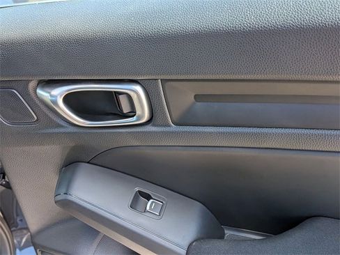 Used 2024 Honda Civic Sport image 31