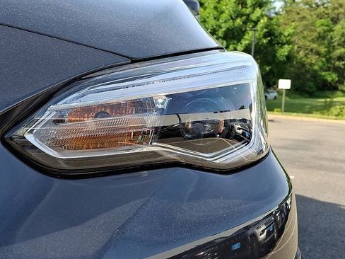 Used 2023 Subaru Crosstrek 2.5i Limited AWD/4WD image 9