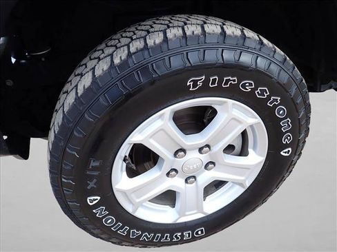 Used 2019 Jeep Wrangler Unlimited Sport S AWD/4WD image 7