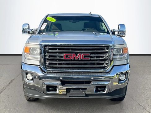 Used 2015 GMC Sierra 2500 SLT w/ Duramax Plus Package AWD/4WD image 2