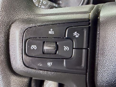 Used 2024 Chevrolet Silverado 1500 Custom image 14