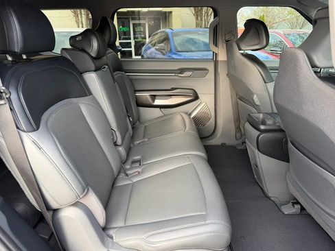 Used 2024 Kia EV9 Light image 21