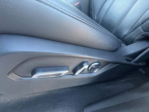 Used 2022 Acura MDX SH-AWD image 10