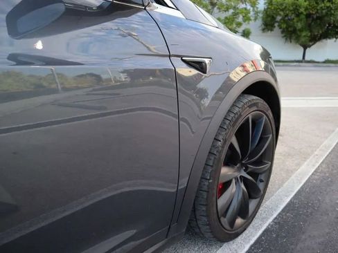 Used 2020 Tesla Model X Performance image 20