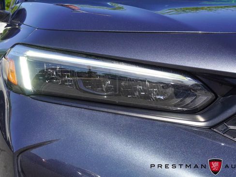 Used 2025 Honda Civic Sport image 19