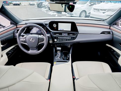 Used 2023 Lexus ES 350 w/ Premium Package image 35