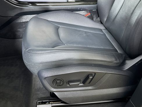 Used 2022 Audi Q7 3.0T Premium Plus image 23