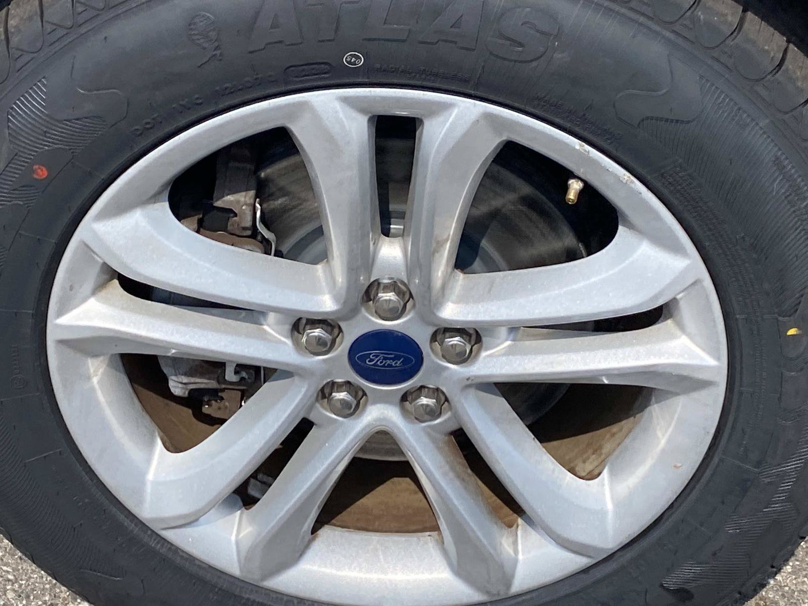 Used 2020 Ford Edge SEL w/ Cargo Accessory Package FWD image 28