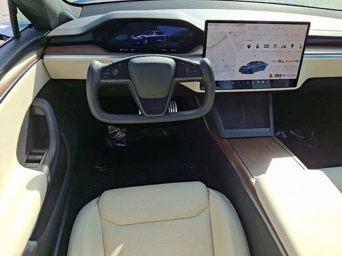 Used 2022 Tesla Model S AWD/4WD image 13