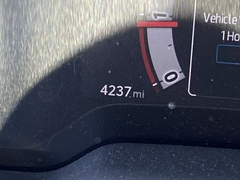 Used 2026 Toyota Corolla SE FWD image 8