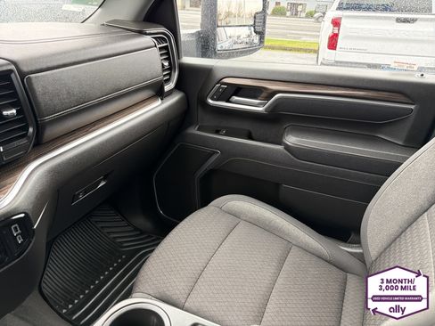 Certified 2025 Chevrolet Silverado 2500 LT w/ Convenience Package image 24