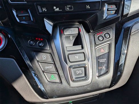 Used 2019 Honda Odyssey Elite image 17
