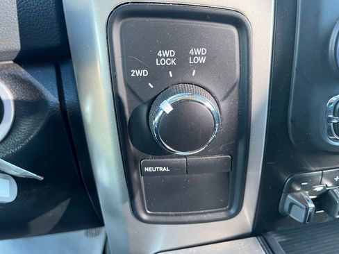 Used 2017 RAM 2500 Big Horn w/ Sport Appearance Group image 29