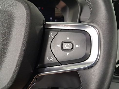 Certified 2023 Volvo XC40 B5 Core w/ Convenience Package AWD/4WD image 31